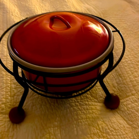 Vintage casserole in metal stand. - Picture 1 of 5
